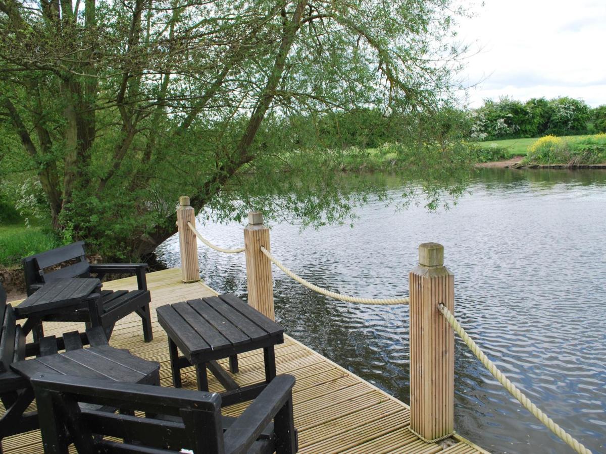 The Waters Edge Guest House Stratford-upon-Avon Ngoại thất bức ảnh