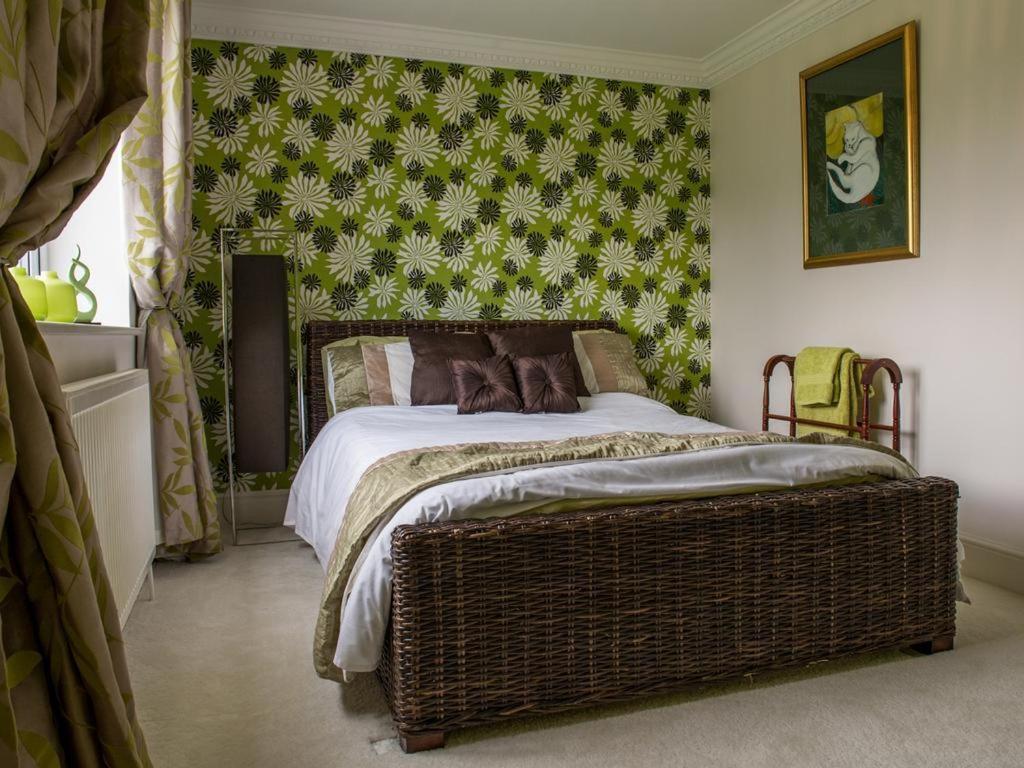 The Waters Edge Guest House Stratford-upon-Avon Ngoại thất bức ảnh
